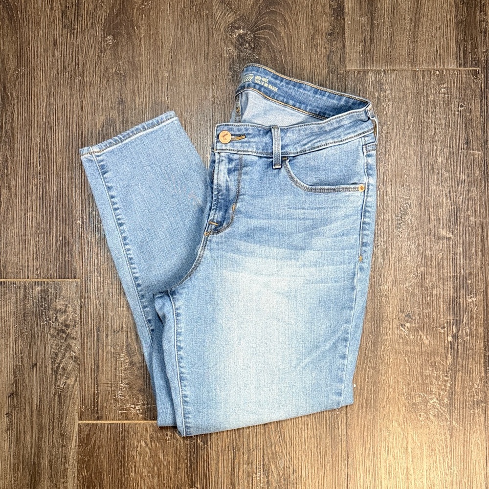 Old Navy The RockStar Mid-Rise Women's Light Blue Skinny Jeans